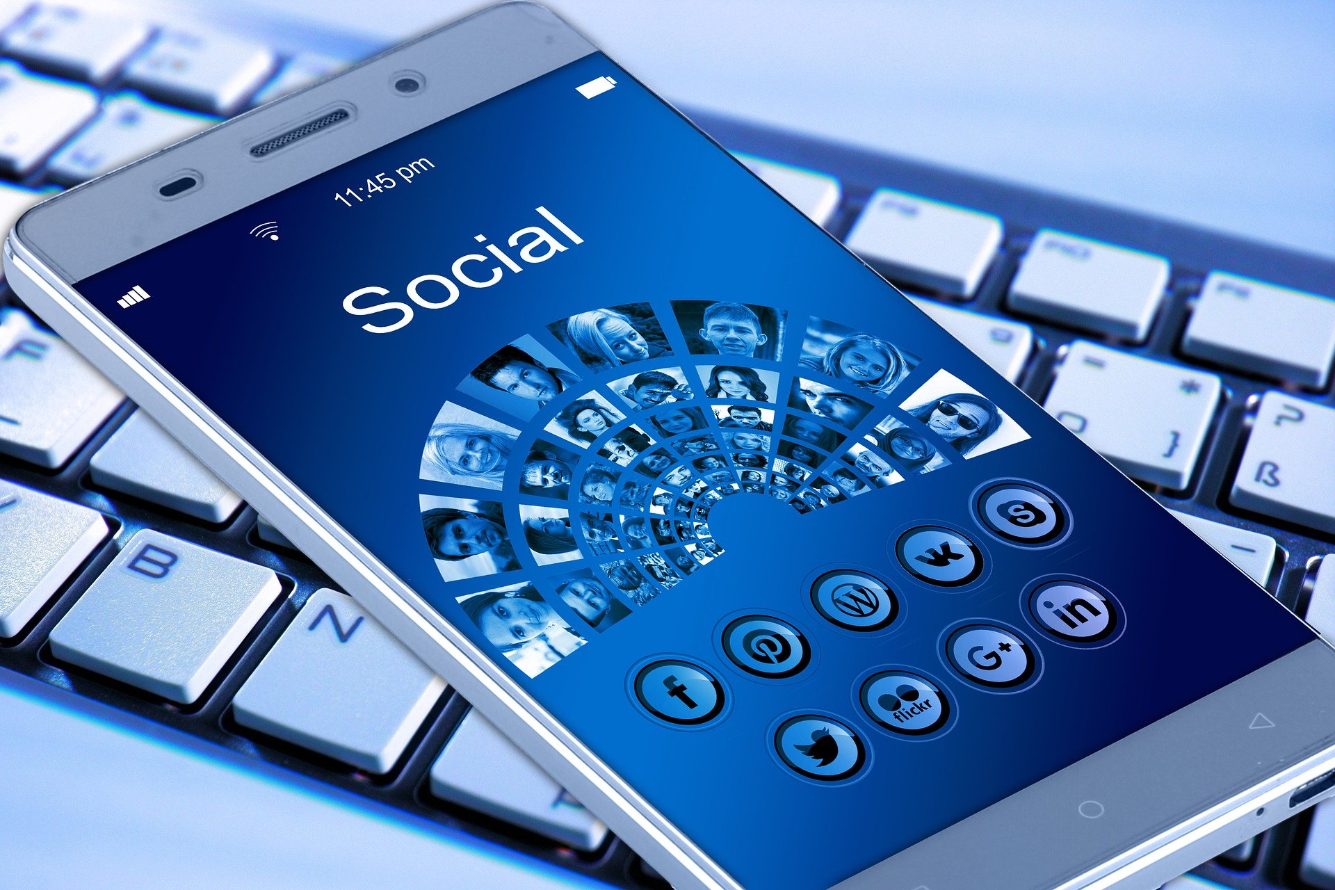 Social Engineering on Social Media